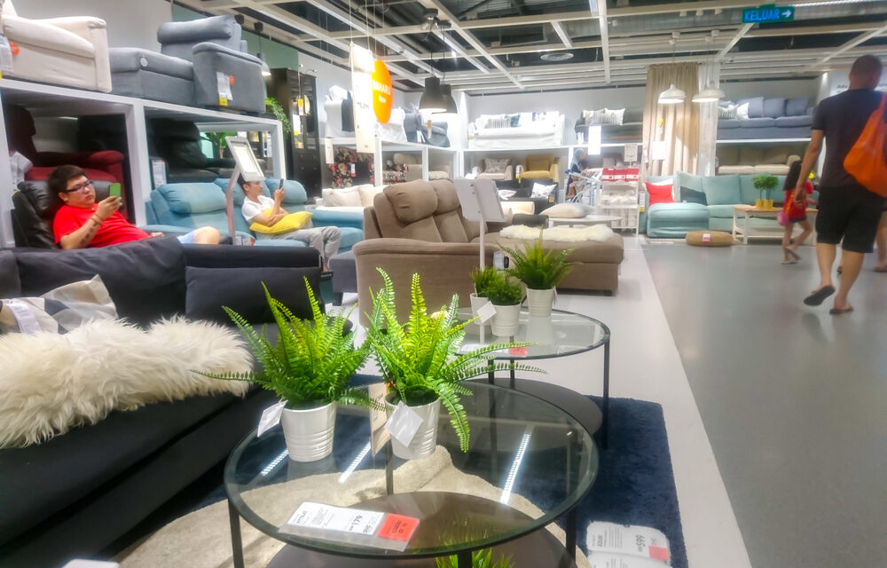 Settore legno-arredo in flessione