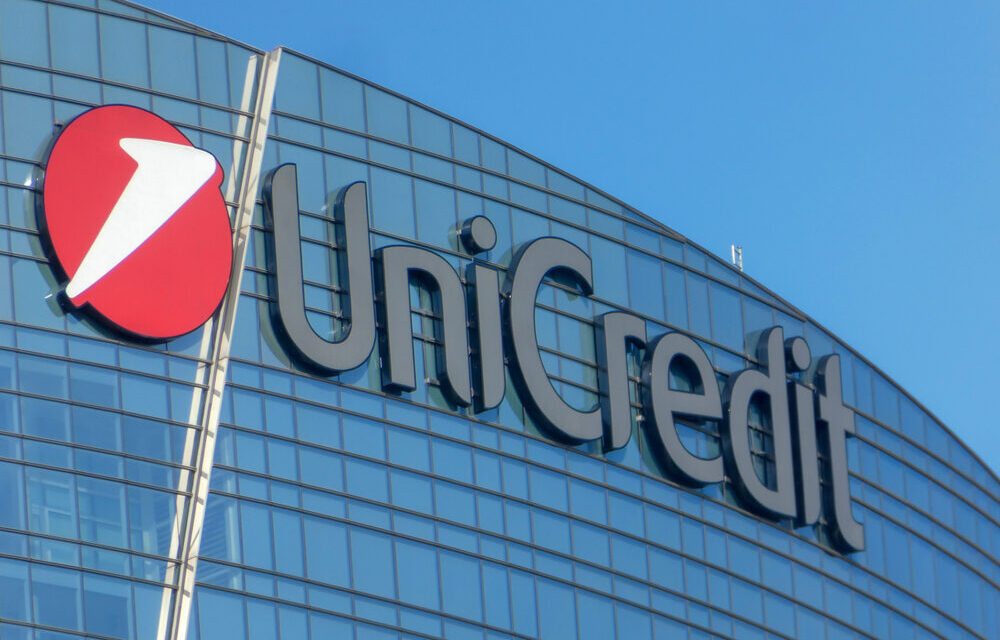 UniCredit logo