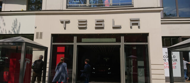 Logo Tesla e SpaceX