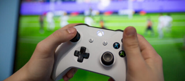 Xbox Wireless Controller in offerta