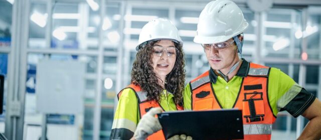 Progettazione spazi lavorativi con tecnologia