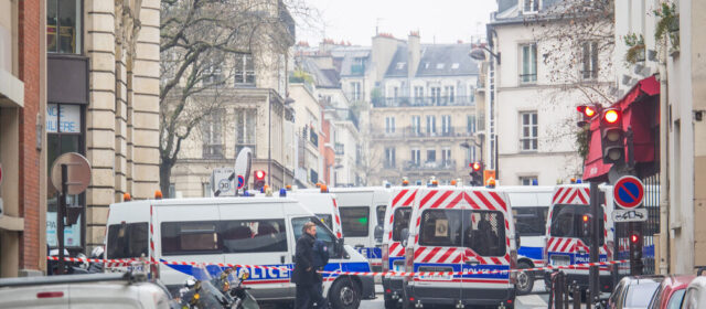 Tensione sui titoli di Stato francesi